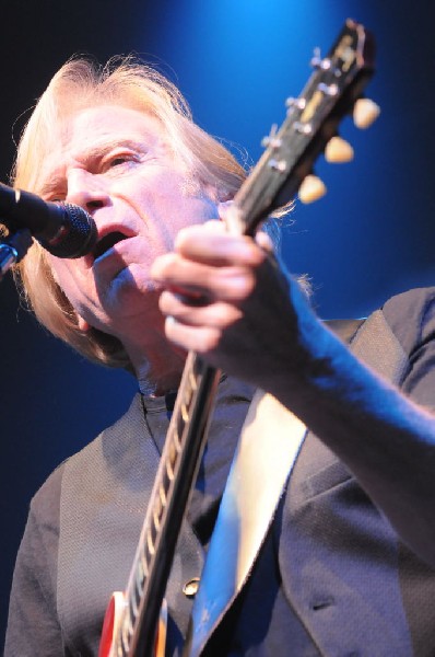 The Moody Blues at ACL Live Moody Theater, Austin, Texas 04/28/2011 - photo