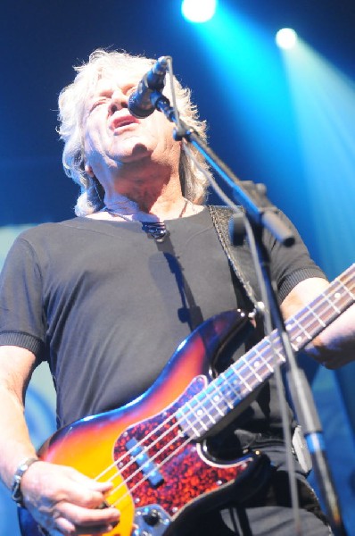 The Moody Blues at ACL Live Moody Theater, Austin, Texas 04/28/2011 - photo