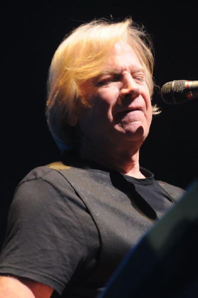 The Moody Blues at ACL Live Moody Theater, Austin, Texas 04/28/2011 - photo