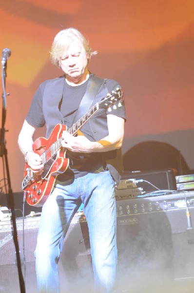 The Moody Blues at ACL Live Moody Theater, Austin, Texas 04/28/2011 - photo