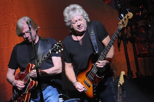 The Moody Blues at ACL Live Moody Theater, Austin, Texas 04/28/2011 - photo