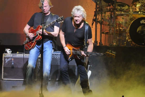 The Moody Blues at ACL Live Moody Theater, Austin, Texas 04/28/2011 - photo
