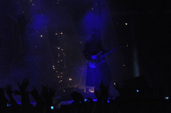 M�tley Cr�e at the Verizon Wireless Amphitheater, Selma, Texas