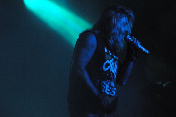 M�tley Cr�e at the Verizon Wireless Amphitheater, Selma, Texas