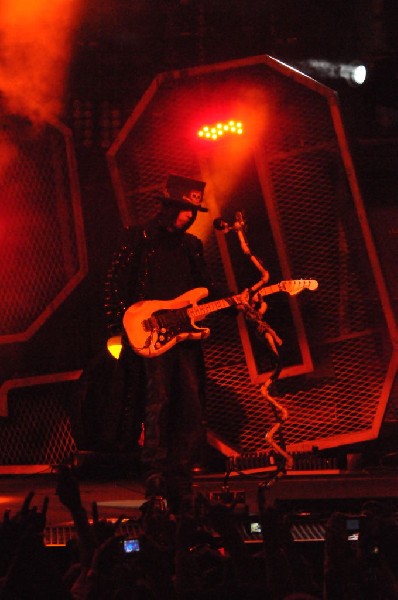 M�tley Cr�e at the Verizon Wireless Amphitheater, Selma, Texas