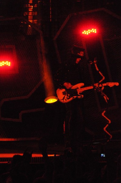 M�tley Cr�e at the Verizon Wireless Amphitheater, Selma, Texas