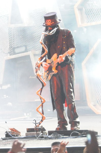 M�tley Cr�e at the Verizon Wireless Amphitheater, Selma, Texas