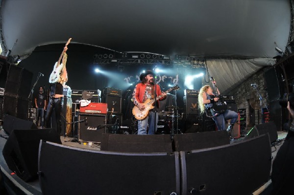 Nashville Pussy at Stubb's BarBQ, Austin, Texas