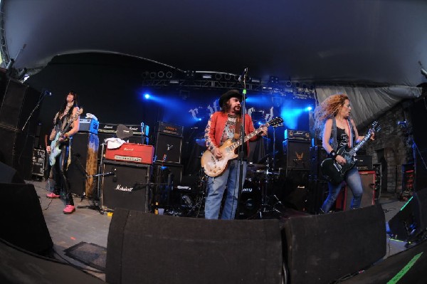 Nashville Pussy at Stubb's BarBQ, Austin, Texas