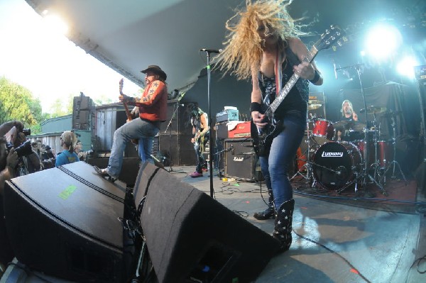 Nashville Pussy at Stubb's BarBQ, Austin, Texas