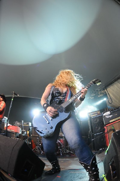 Nashville Pussy at Stubb's BarBQ, Austin, Texas