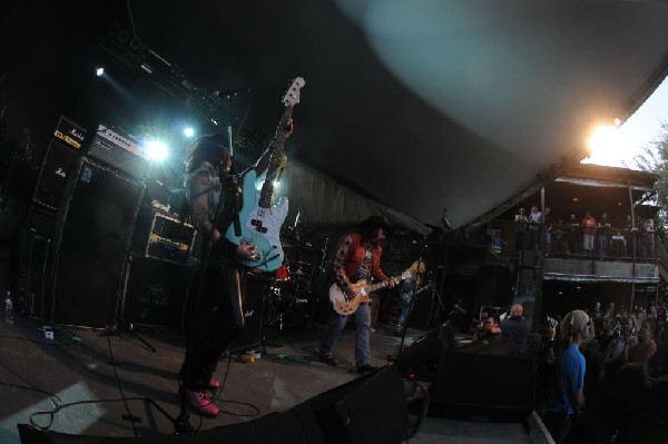 Nashville Pussy at Stubb's BarBQ, Austin, Texas