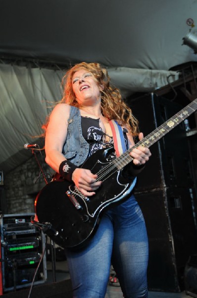 Nashville Pussy at Stubb's BarBQ, Austin, Texas