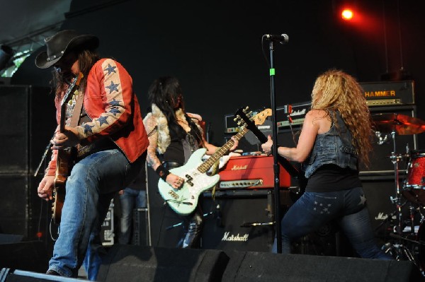 Nashville Pussy at Stubb's BarBQ, Austin, Texas