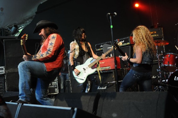 Nashville Pussy at Stubb's BarBQ, Austin, Texas