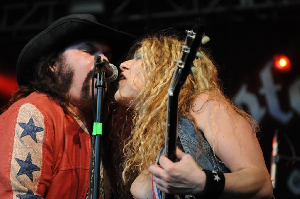 Nashville Pussy at Stubb's BarBQ, Austin, Texas