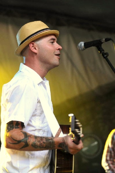 Nathen Maxwell & the Original Bunny Gang at Stubb's BarBQ, Austin, Texa