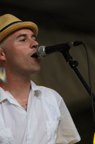 Nathen Maxwell & the Original Bunny Gang at Stubb's BarBQ, Austin, Texa