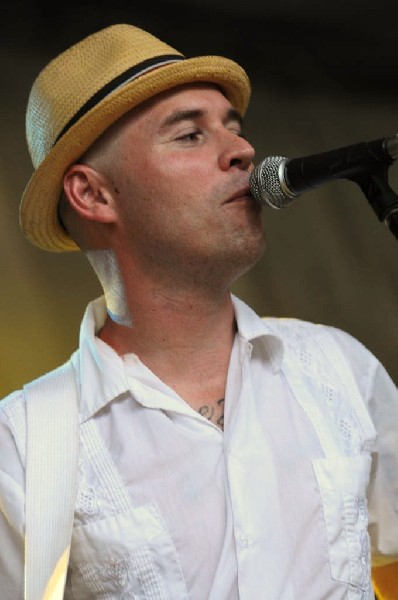 Nathen Maxwell & the Original Bunny Gang at Stubb's BarBQ, Austin, Texa