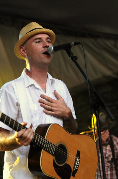 Nathen Maxwell & the Original Bunny Gang at Stubb's BarBQ, Austin, Texa