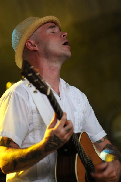 Nathen Maxwell & the Original Bunny Gang at Stubb's BarBQ, Austin, Texa