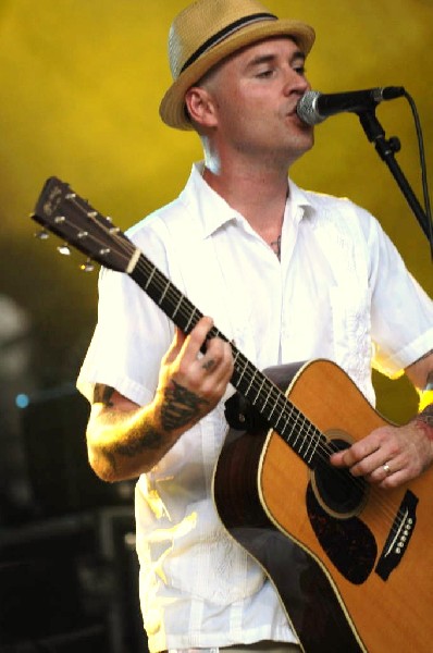 Nathen Maxwell & the Original Bunny Gang at Stubb's BarBQ, Austin, Texa