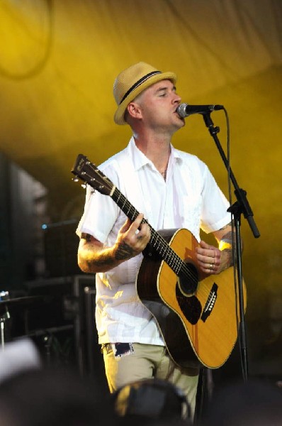 Nathen Maxwell & the Original Bunny Gang at Stubb's BarBQ, Austin, Texa