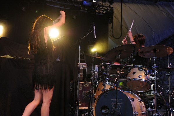 Nico Vega at Stubb's BarBQ 05/12/10