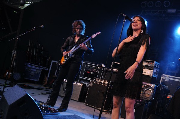 Nico Vega at Stubb's BarBQ 05/12/10