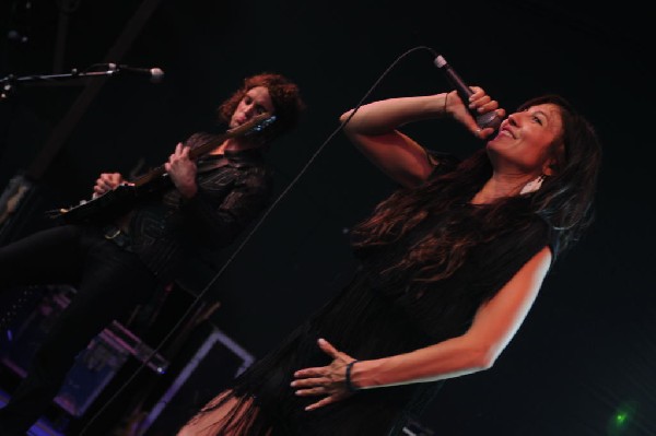 Nico Vega at Stubb's BarBQ 05/12/10