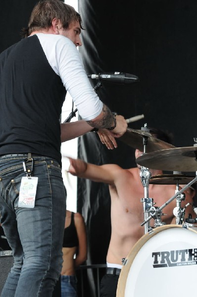 Norma Jean on the Route 66 Stage, Warped Tour, Verizon Wireless Amphitheate