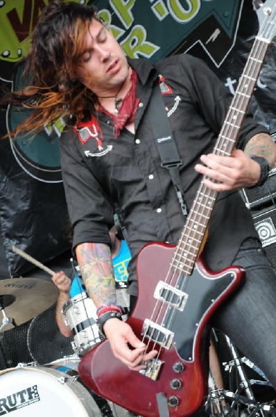 Norma Jean on the Route 66 Stage, Warped Tour, Verizon Wireless Amphitheate