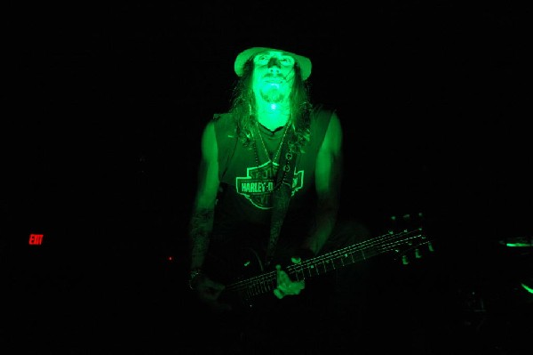 Operator at La Zona Rosa