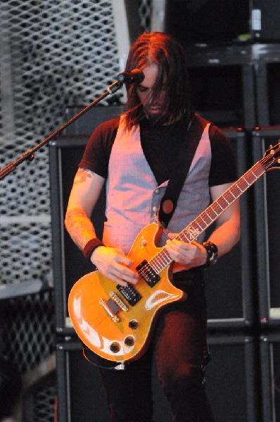 Papa Roach at the Verizon Wireless Amphitheater, Selma, Texas