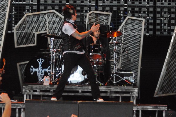 Papa Roach at the Verizon Wireless Amphitheater, Selma, Texas