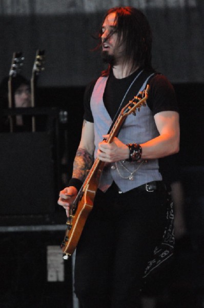 Papa Roach at the Verizon Wireless Amphitheater, Selma, Texas