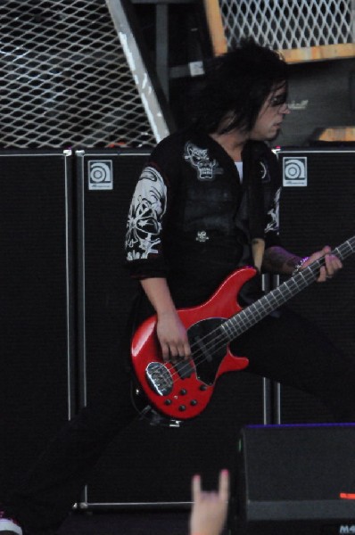 Papa Roach at the Verizon Wireless Amphitheater, Selma, Texas