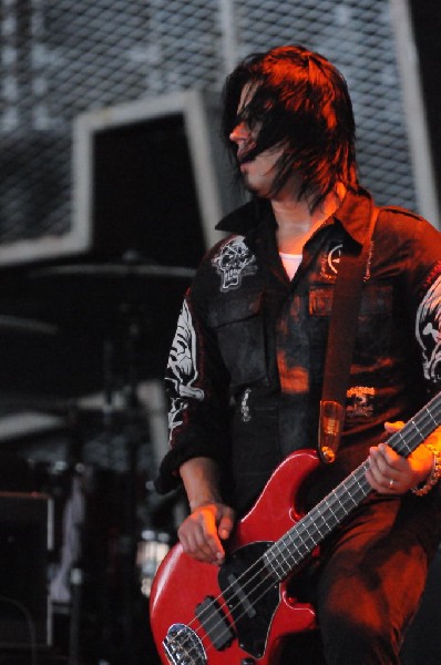 Papa Roach at the Verizon Wireless Amphitheater, Selma, Texas