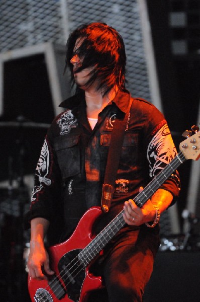 Papa Roach at the Verizon Wireless Amphitheater, Selma, Texas