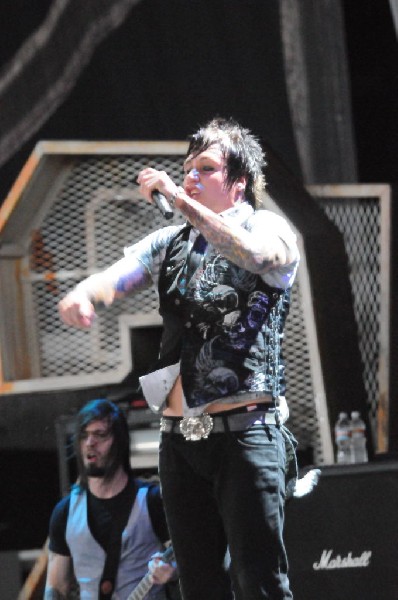 Papa Roach at the Verizon Wireless Amphitheater, Selma, Texas