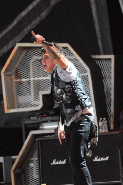 Papa Roach at the Verizon Wireless Amphitheater, Selma, Texas