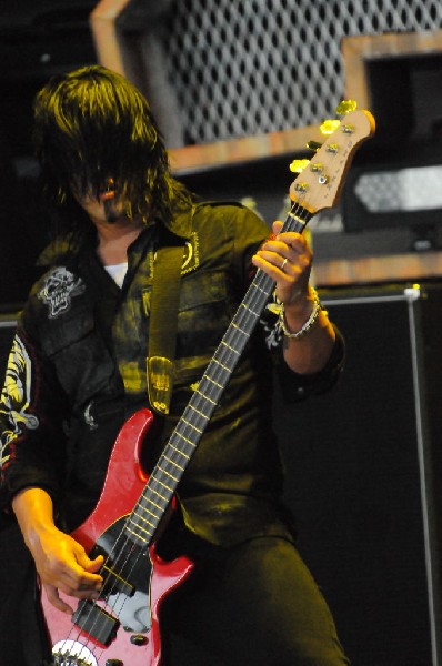 Papa Roach at the Verizon Wireless Amphitheater, Selma, Texas