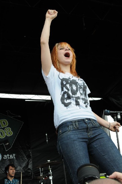 Paramore on the Route 66 Stage, Warped Tour, Verizon Wireless Amphitheater,