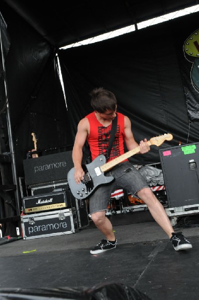 Paramore on the Route 66 Stage, Warped Tour, Verizon Wireless Amphitheater,