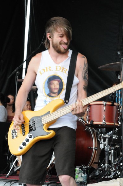 Paramore on the Route 66 Stage, Warped Tour, Verizon Wireless Amphitheater,