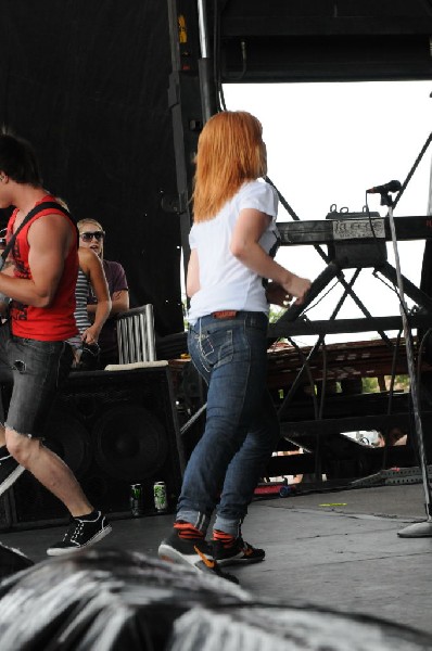 Paramore on the Route 66 Stage, Warped Tour, Verizon Wireless Amphitheater,