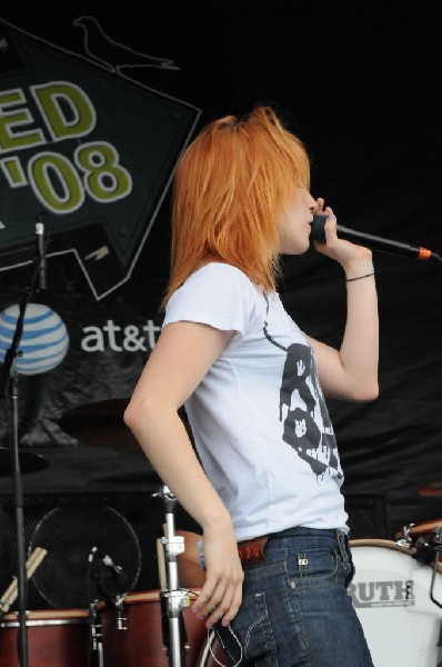 Paramore on the Route 66 Stage, Warped Tour, Verizon Wireless Amphitheater,