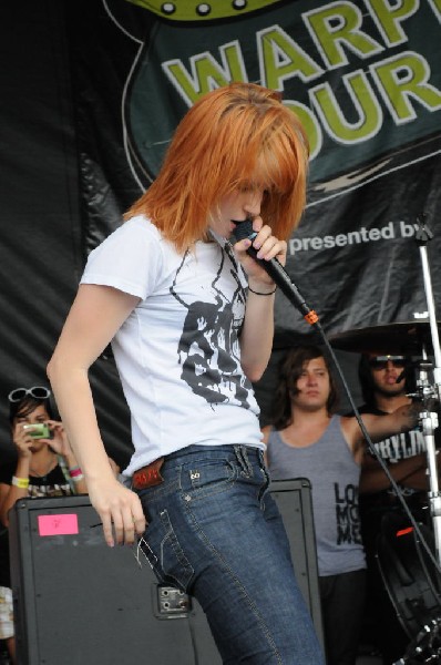 Paramore on the Route 66 Stage, Warped Tour, Verizon Wireless Amphitheater,