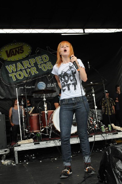 Paramore on the Route 66 Stage, Warped Tour, Verizon Wireless Amphitheater,