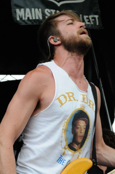 Paramore on the Route 66 Stage, Warped Tour, Verizon Wireless Amphitheater,